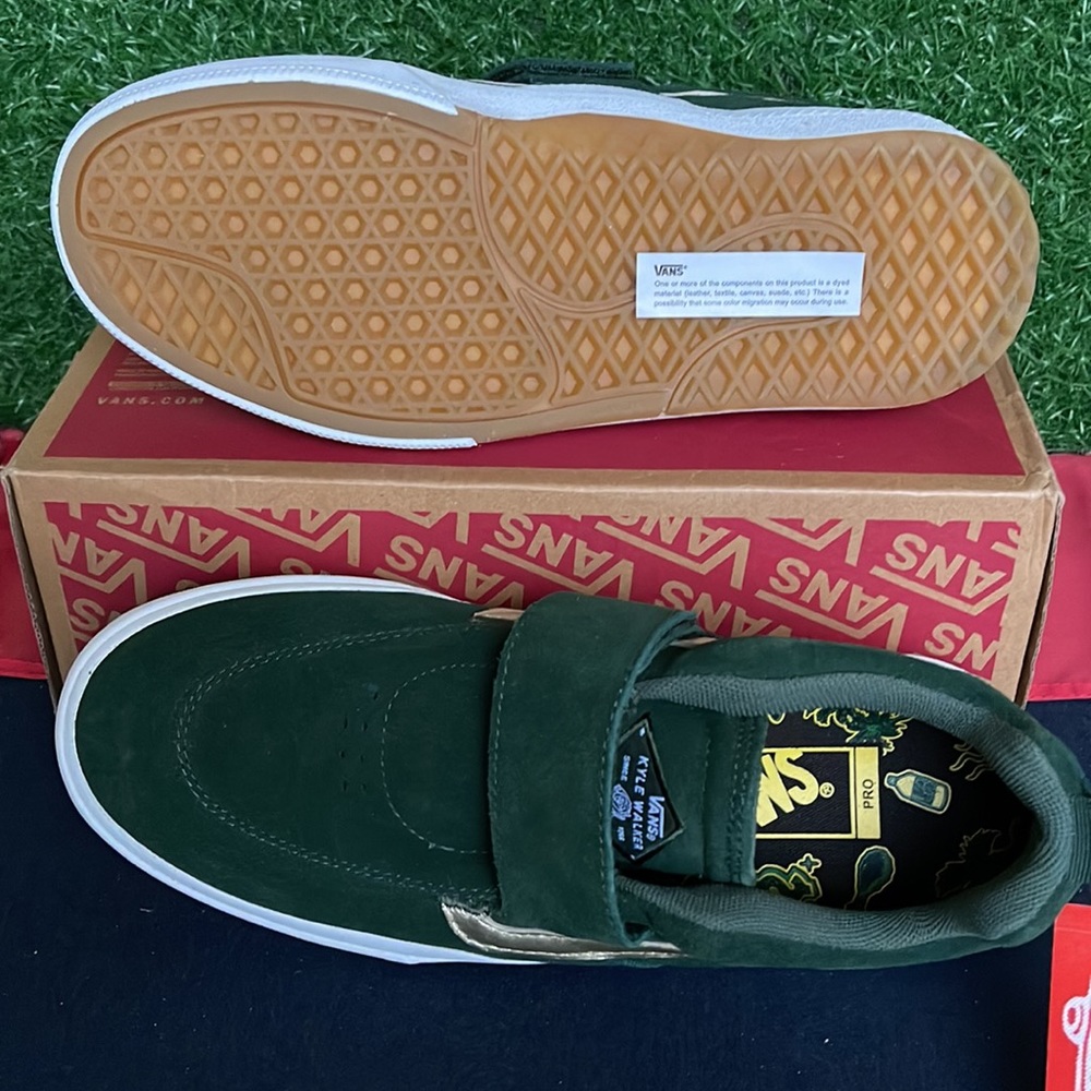 Vans Kyle Pro 2
(Shake Junt) Forest/Gold
VNOA4UW30WC
WMNS sneakers - Picture 5 of 16